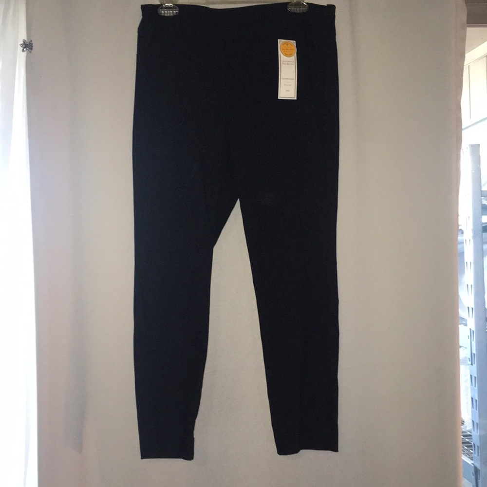 A beautiful charter club Cambridge slim leg pants.